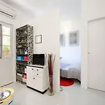 Apartment Laka
